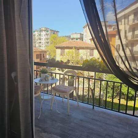 Apartament Queen Chic 2