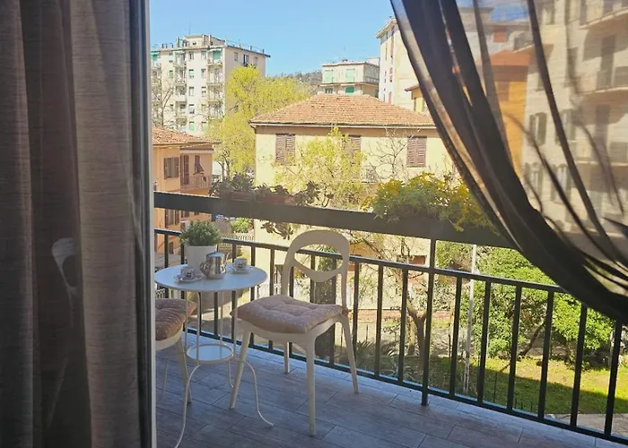 Apartment Queen Chic 2